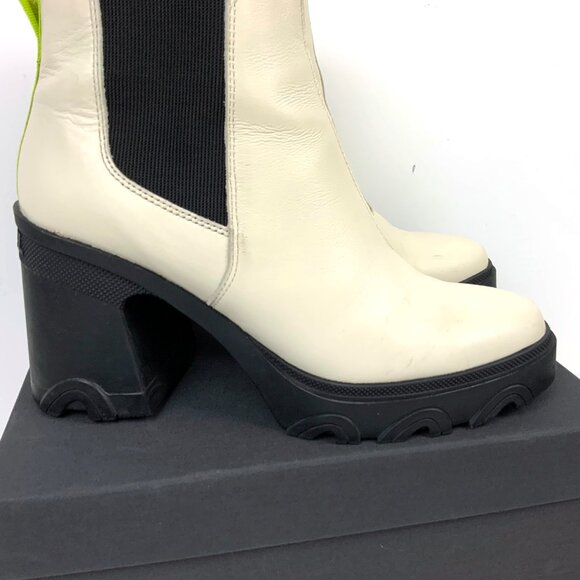 Sorel Brex Platform Block Heel Chelsea Boots Chalk White/ Black Size 9.5 - Picture 3 of 16